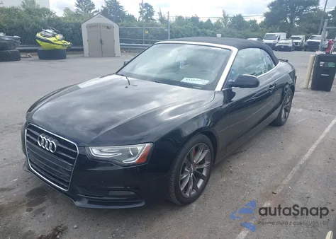 2013 Audi A5 2.0T Premium z USA, uszkodzony, nr VIN WAUAFAFH9DN000347